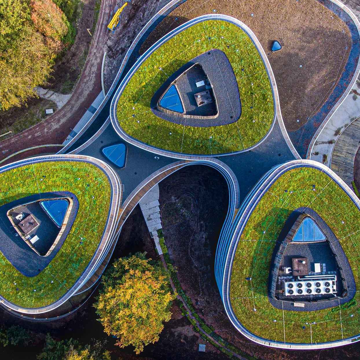 Drone image of the Triodos Bank office on De Reehorst