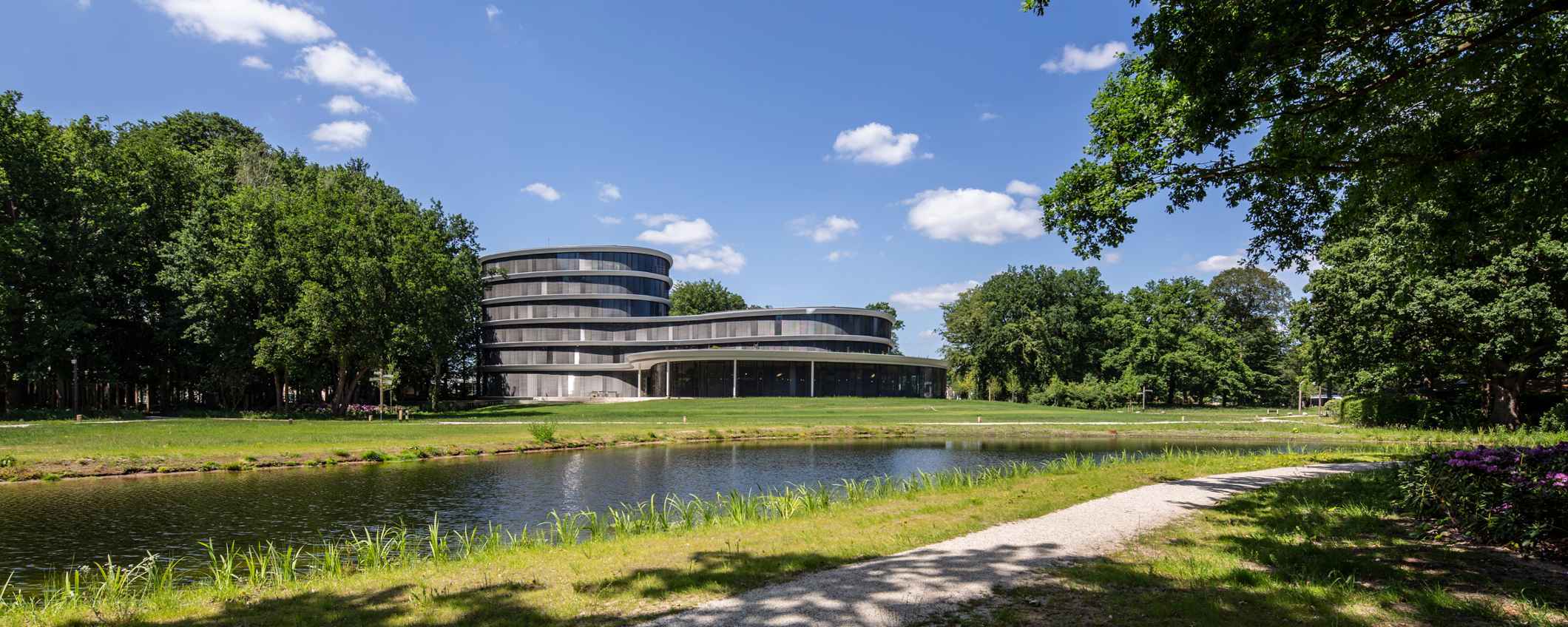 Photo of Reehorst office by Carel van Hees